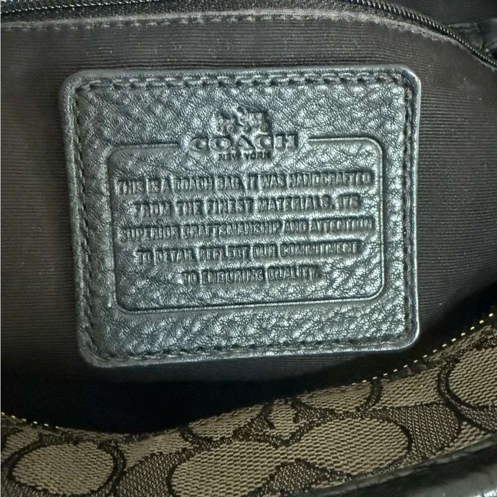 Authentic Coach Signature Black Grey Zip Top Tote Bag - Picture 12 of 13